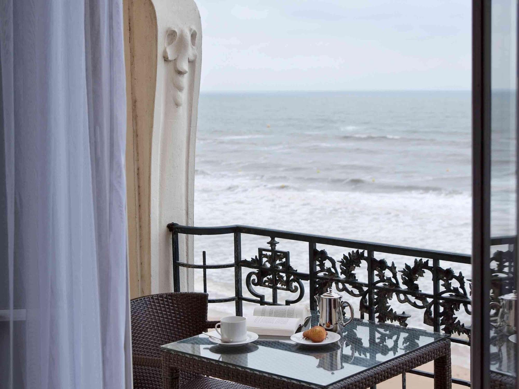 Deluxe Double Room with Balcony and Sea View,1589230084:JPEG